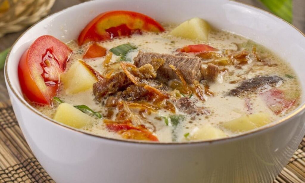 Soto di Jakarta Soto Betawi Haji Maruf