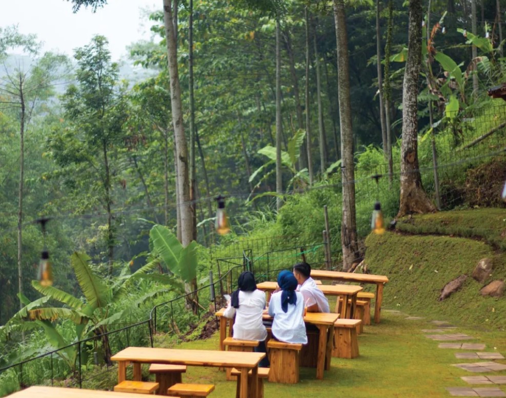 Taman Sari Resto Cafe mojokerto