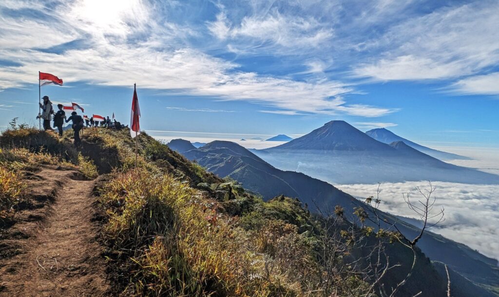 Gunung Bismo2 Abdul Aziz Nasional.news