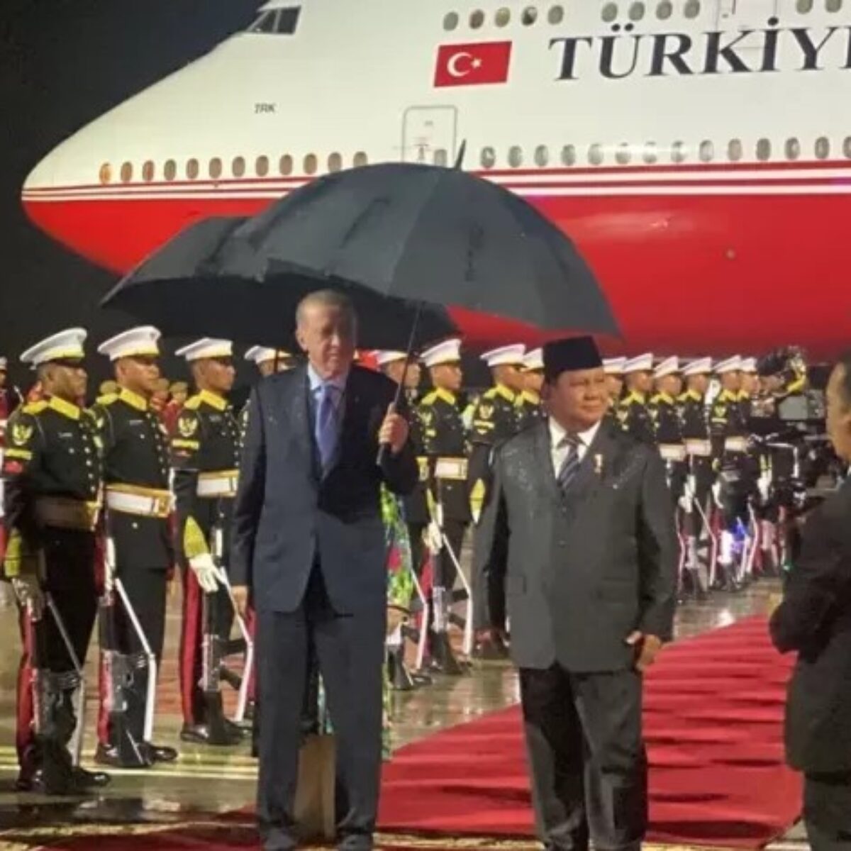 presiden toyep erdogan tiba di indonesia