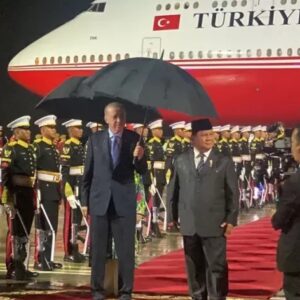 presiden erdogan tiba di indonesia