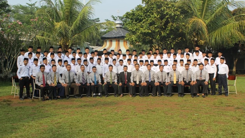Pondok Pesantren Modern Ummul Quro Al-Islami Pondok Pesantren Modern Ummul Quro Al Islami
