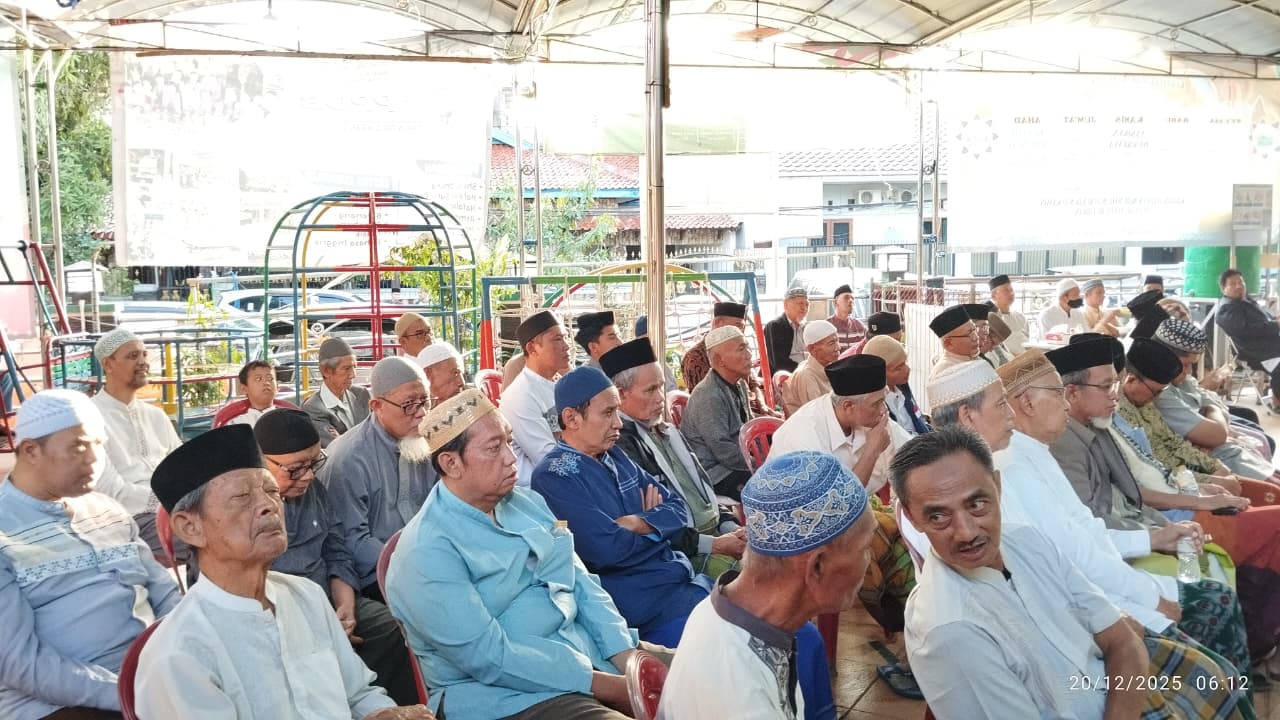 Prof Dr H Ahmad Zain Sarnoto MPdI2